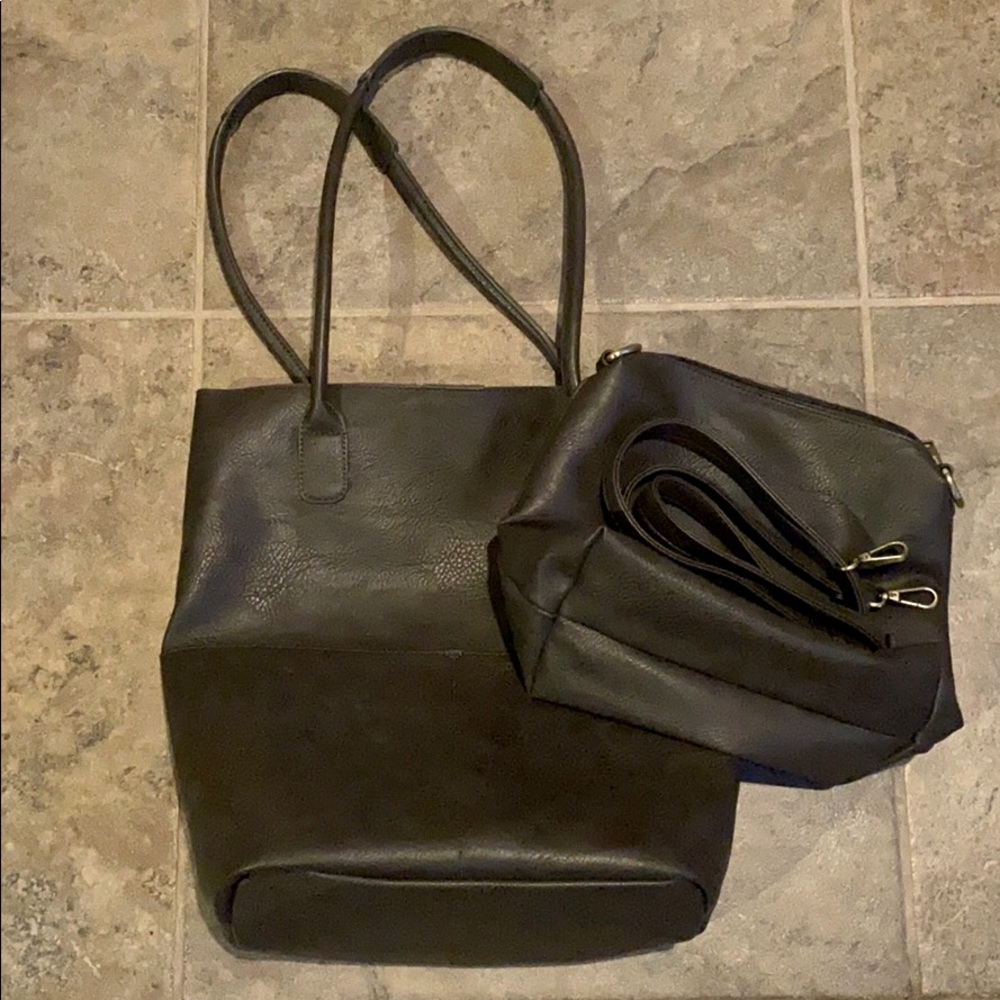 SOLD. EUC Joy Susan 2-in-1 Handbag-Magnetic snap closure - Picture 2 of 9